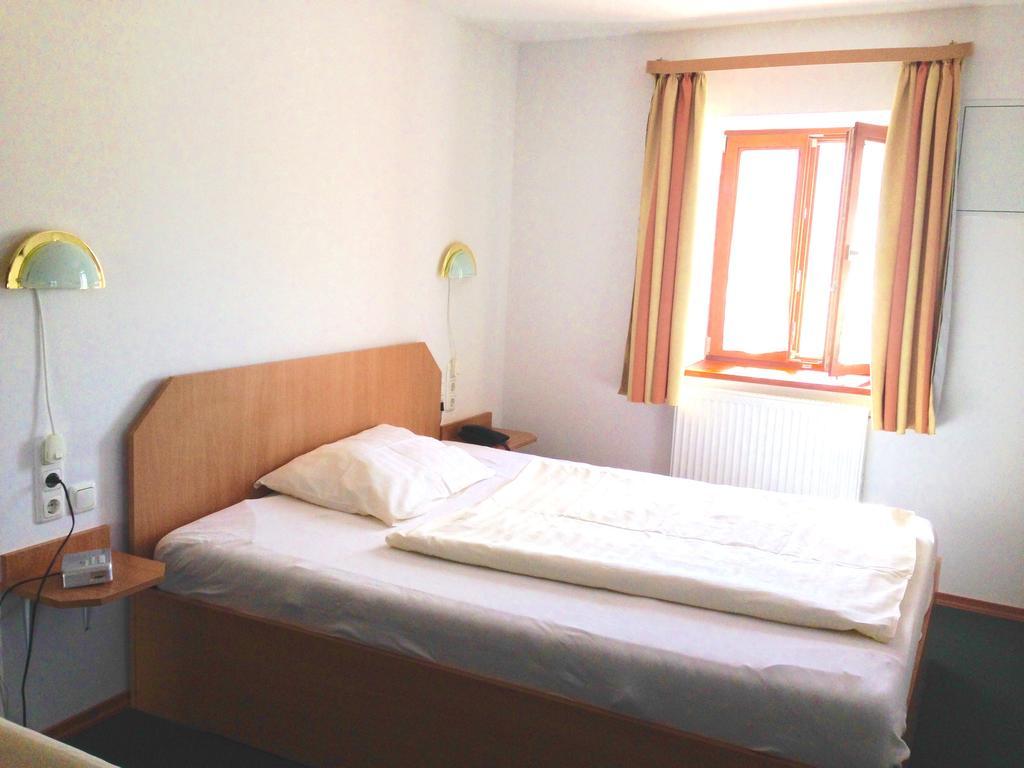 Pension Poschmuehle Traunreut Extérieur photo